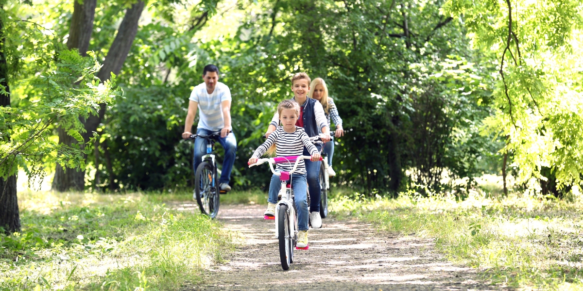 6 Cotswold Large Group Activity Ideas